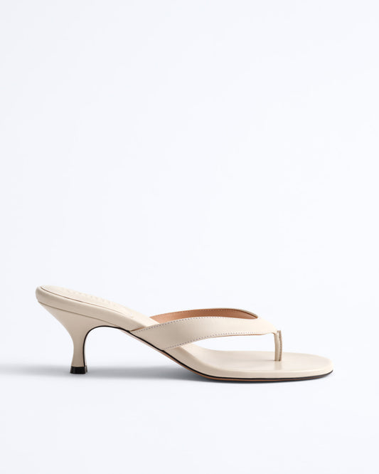 Annie Sandal 45